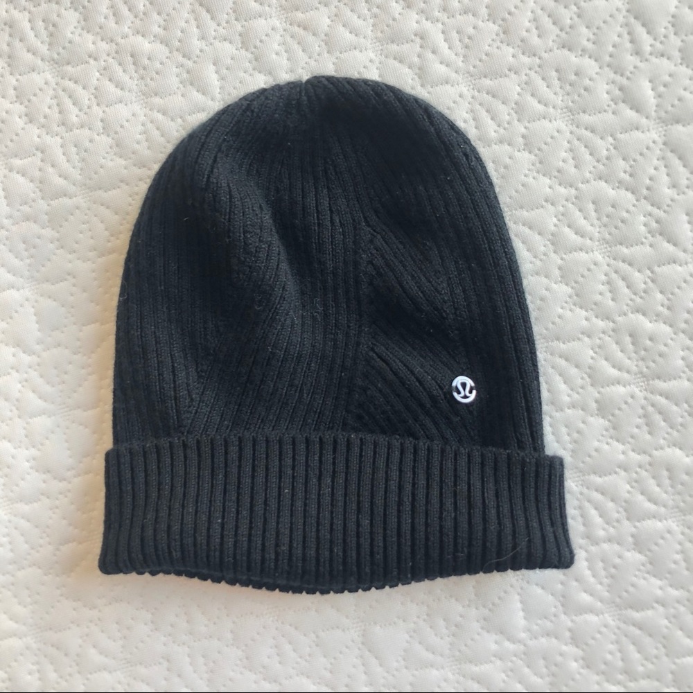 Lululemon beanie
